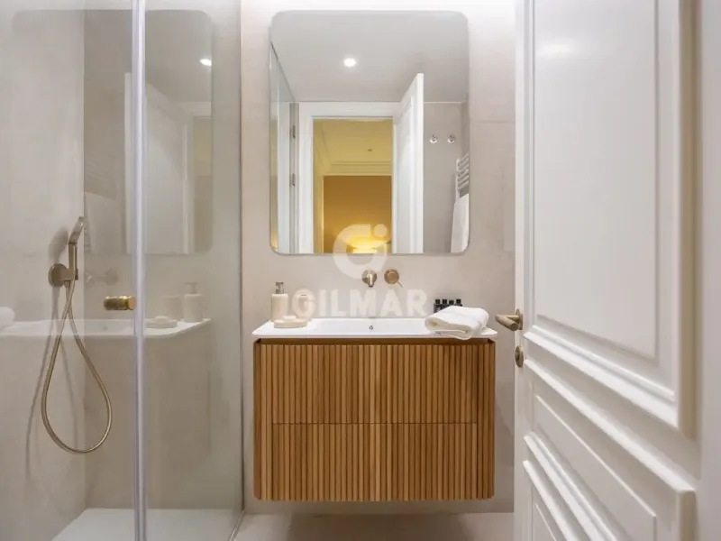 Apartment in Castellana - Madrid
