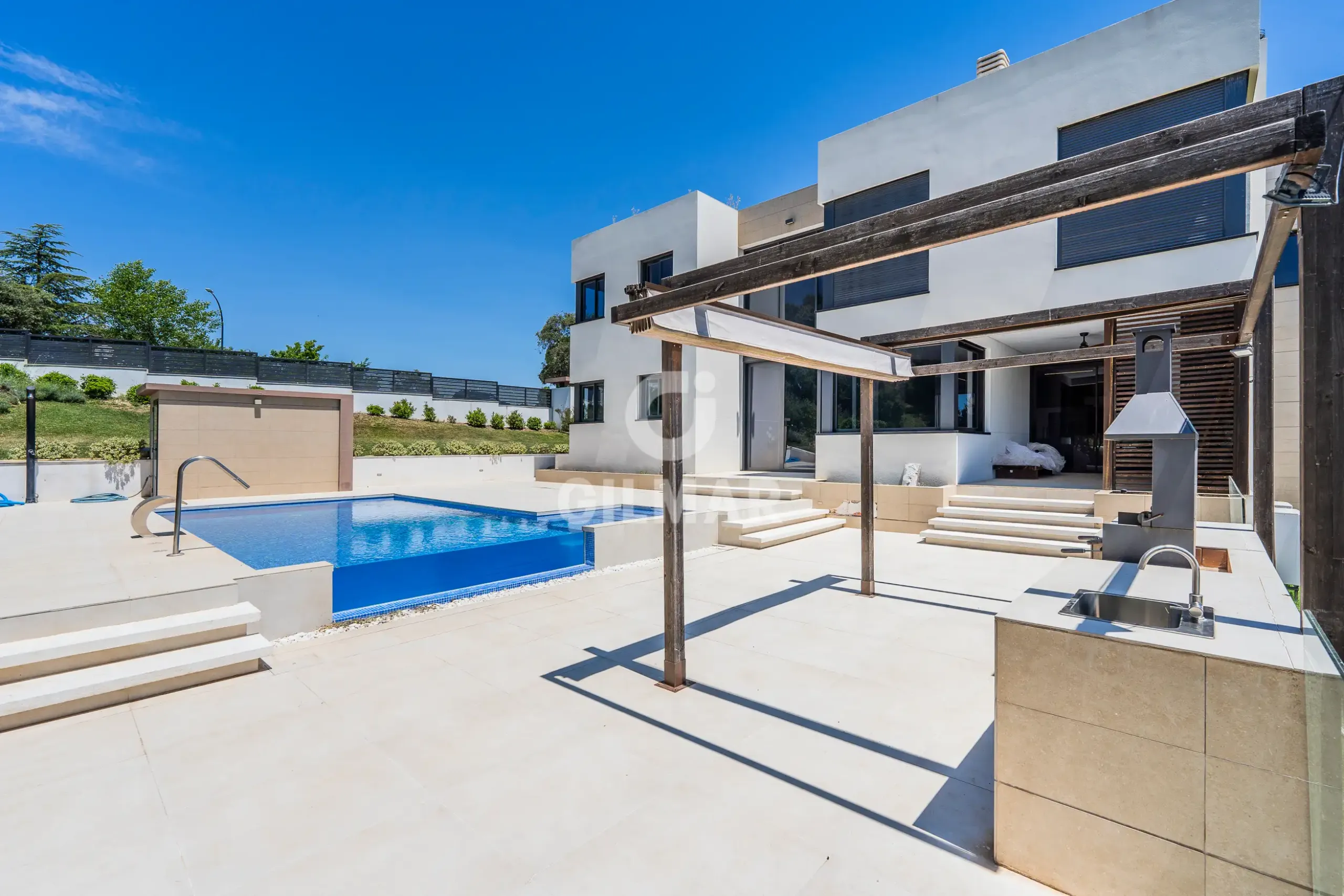 Chalet Independiente en Ciudalcampo - Madrid