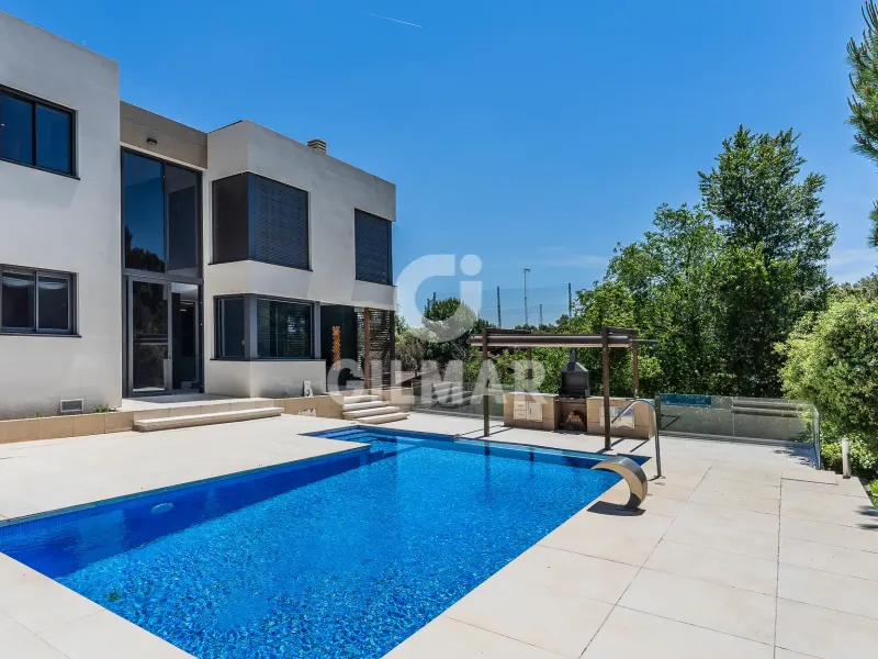 Chalet Independiente en Ciudalcampo - Madrid