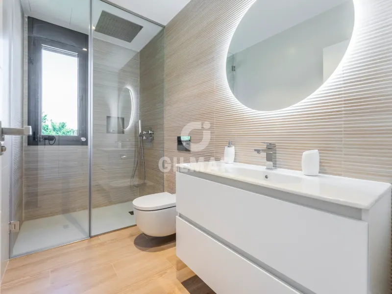 Chalet Independiente en Ciudalcampo - Madrid