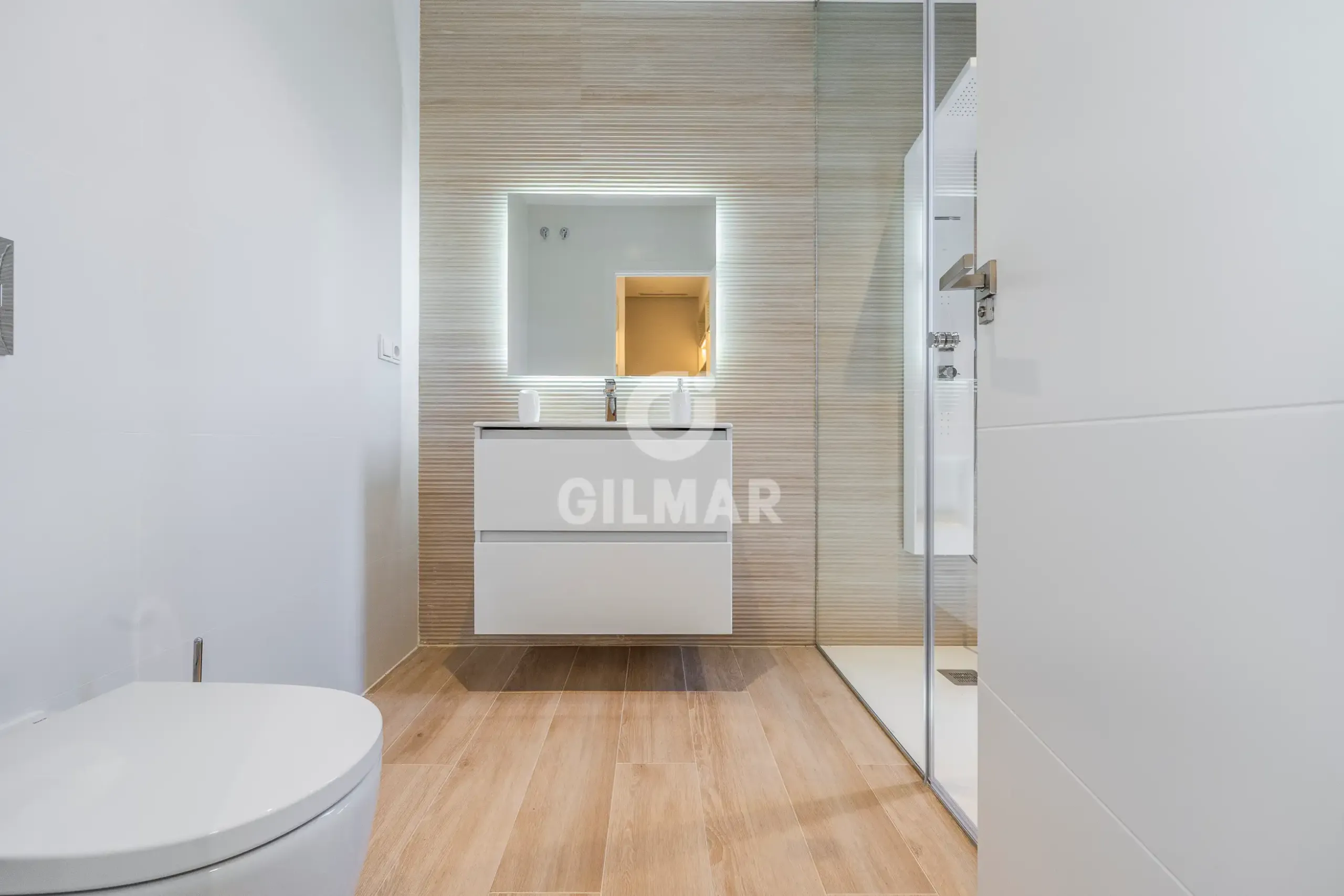 Chalet Independiente en Ciudalcampo - Madrid