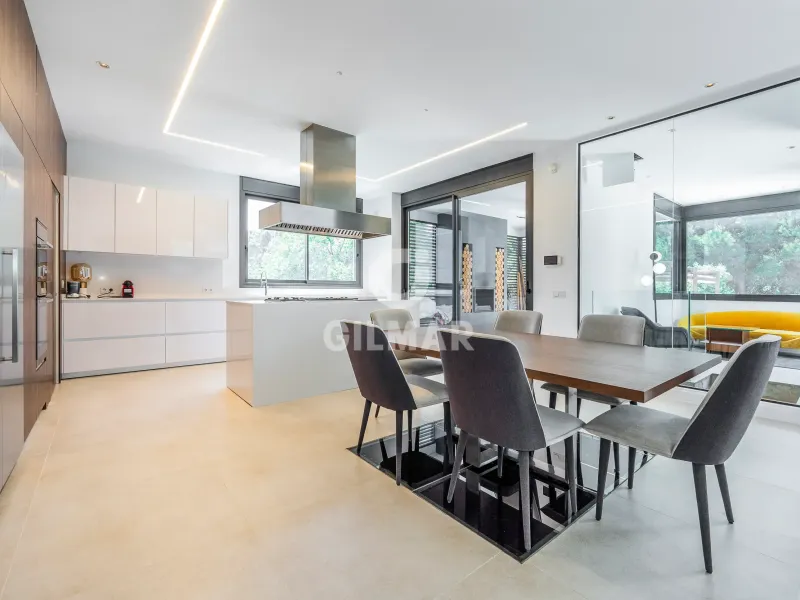 Chalet Independiente en Ciudalcampo - Madrid