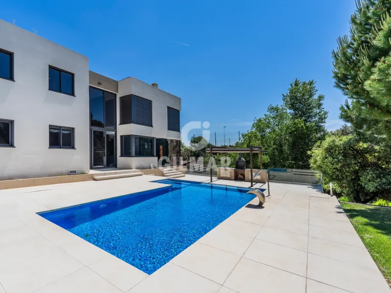Chalet Independiente en Ciudalcampo - Madrid