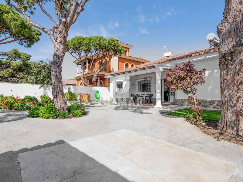 Villa in Chiclana de la Frontera - Cádiz