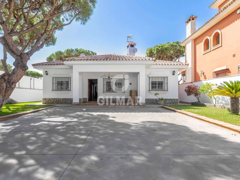Villa in Chiclana de la Frontera - Cádiz