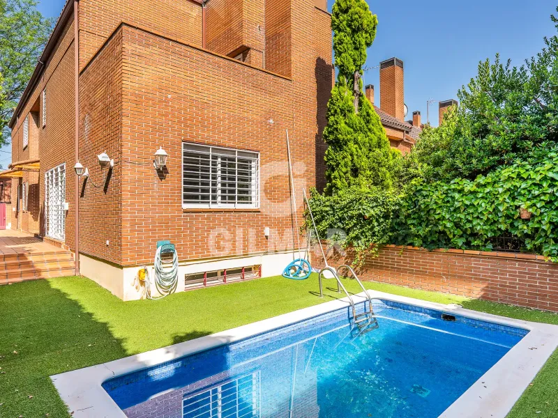 Chalet Pareado en Arturo Soria - Madrid