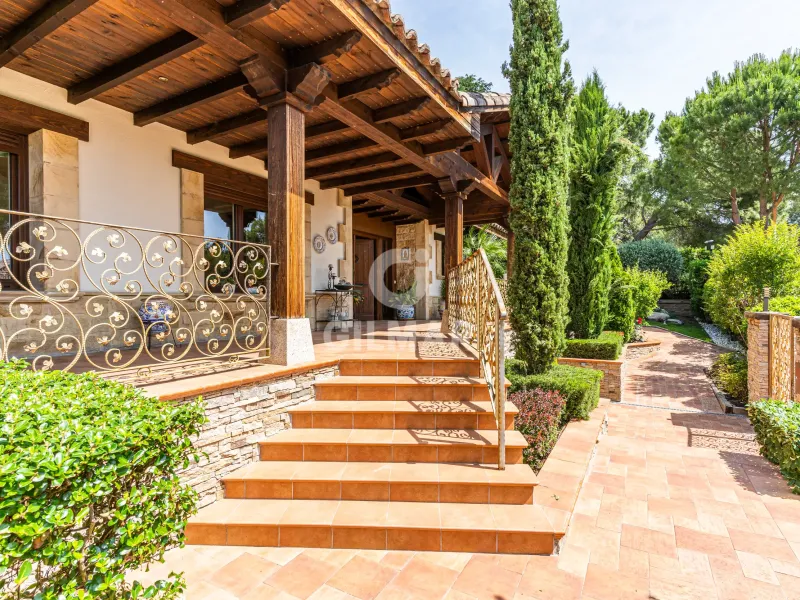 Villa in Villaviciosa de Odón - Madrid