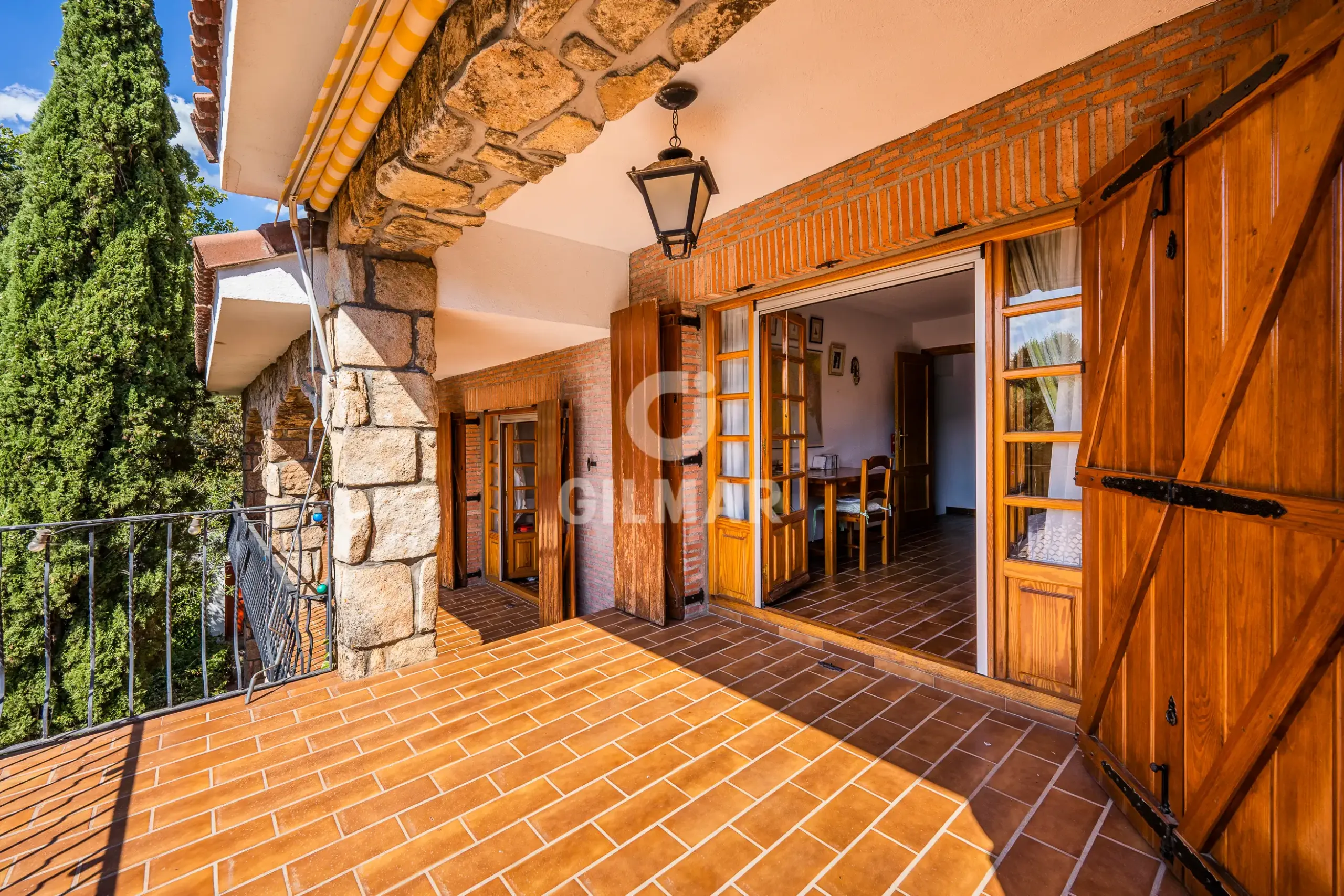 Villa in Collado Mediano / Becerril - Madrid