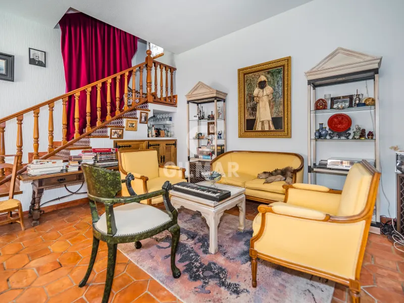 Villa in Collado Mediano / Becerril - Madrid