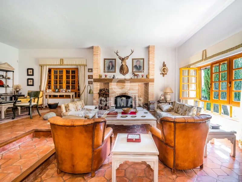 Villa in Collado Mediano / Becerril - Madrid