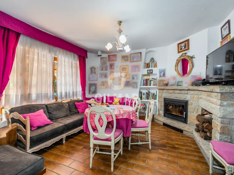 Villa in Collado Mediano / Becerril - Madrid