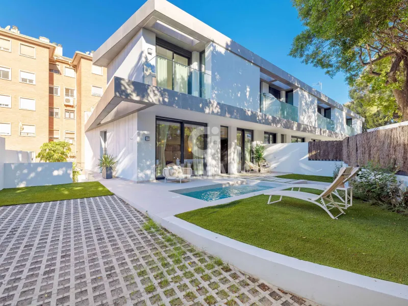 Semi-detached house in Málaga Este - Málaga
