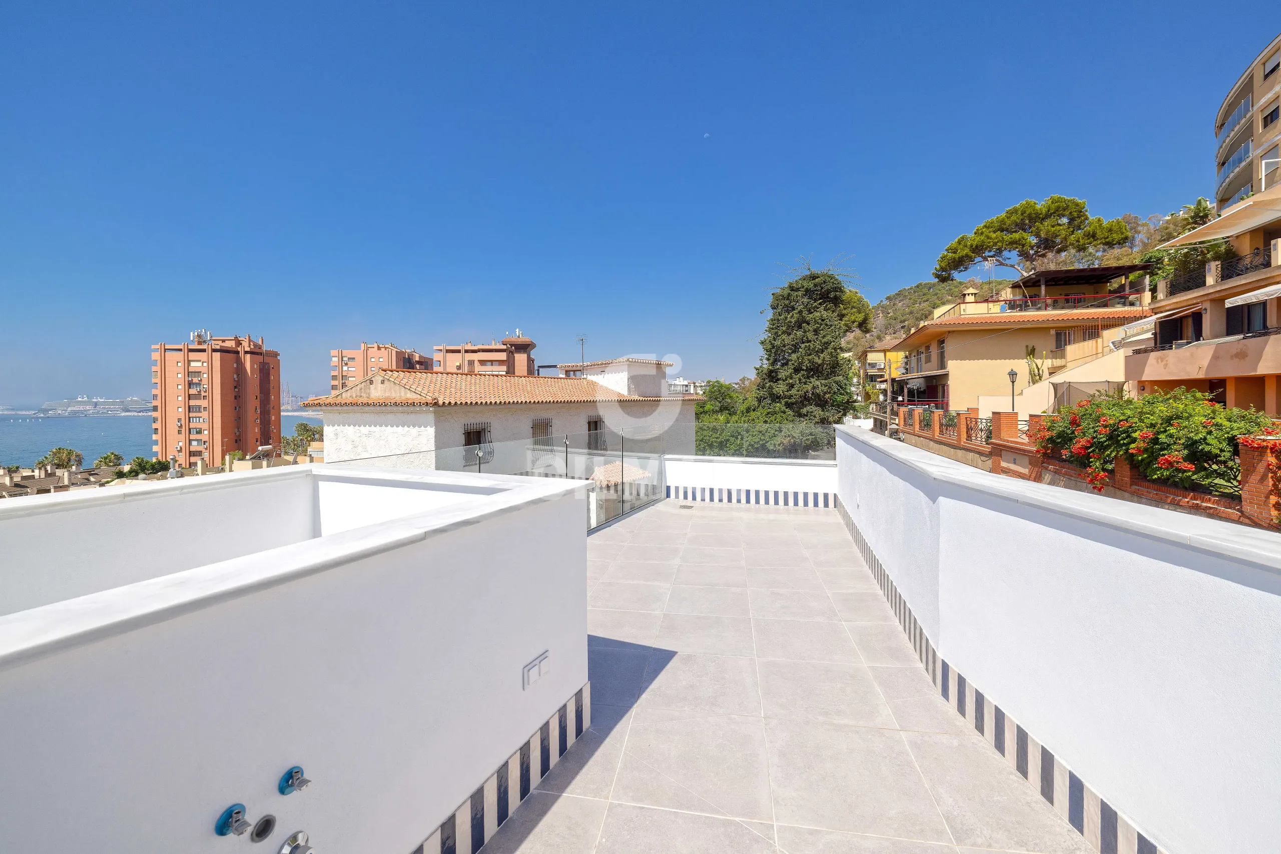 Duplex penthouse in Málaga Este - Málaga