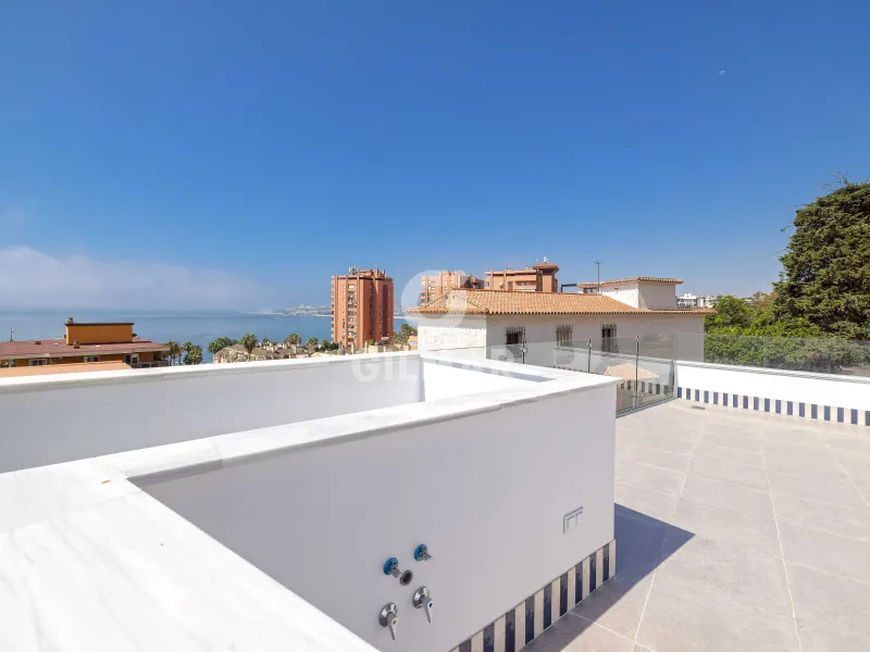 Duplex penthouse in Málaga Este - Málaga