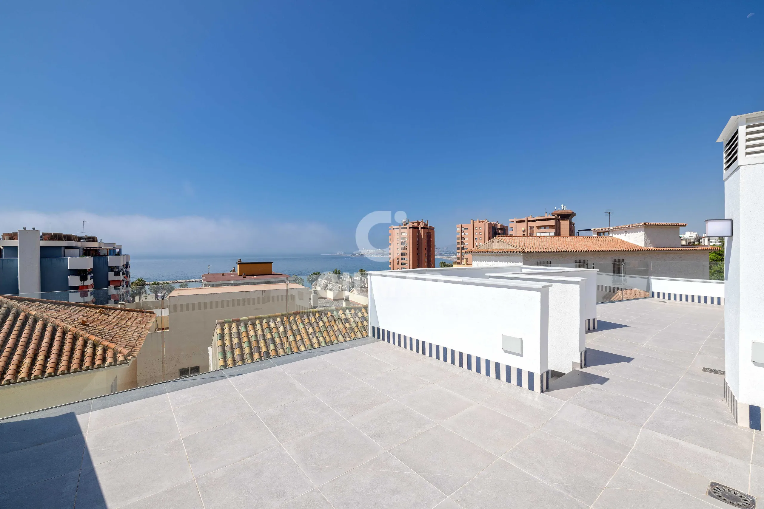 Duplex penthouse in Málaga Este - Málaga