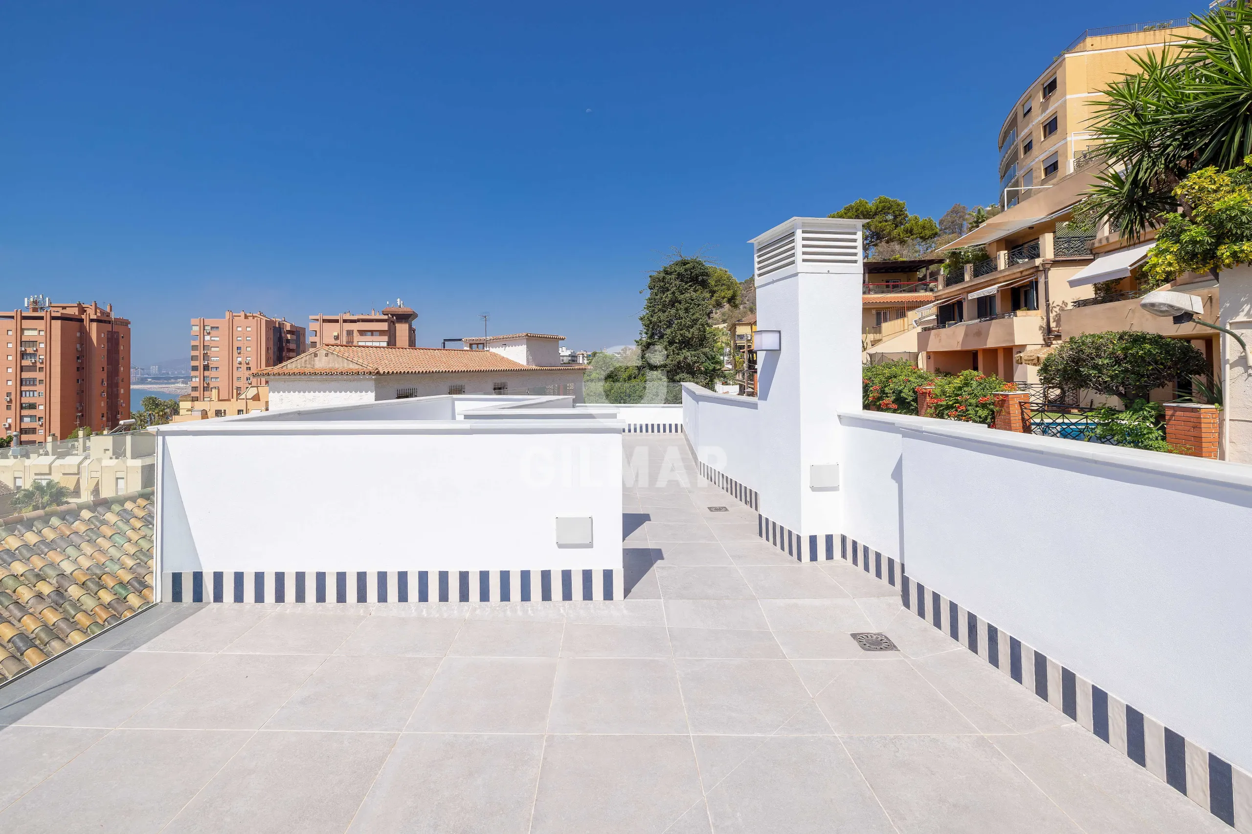 Duplex penthouse in Málaga Este - Málaga