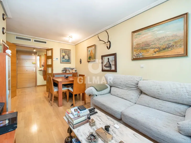 Apartment in Alameda de Osuna - Madrid