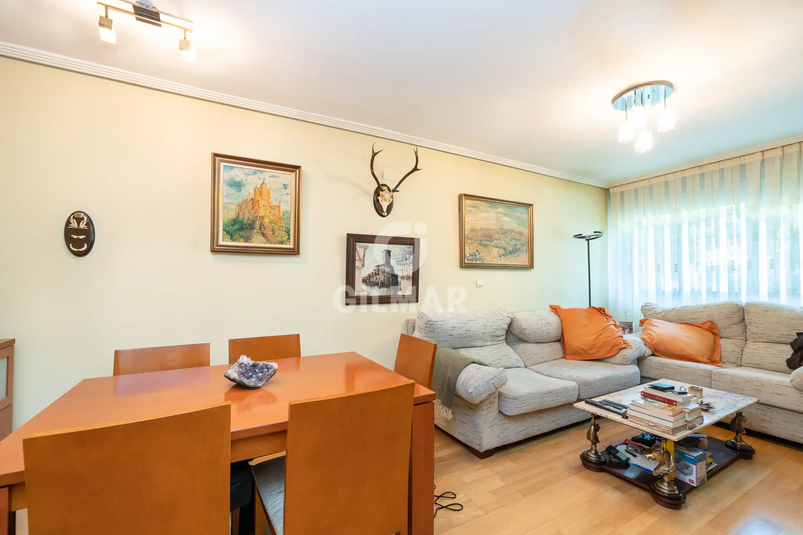 Apartment in Alameda de Osuna - Madrid