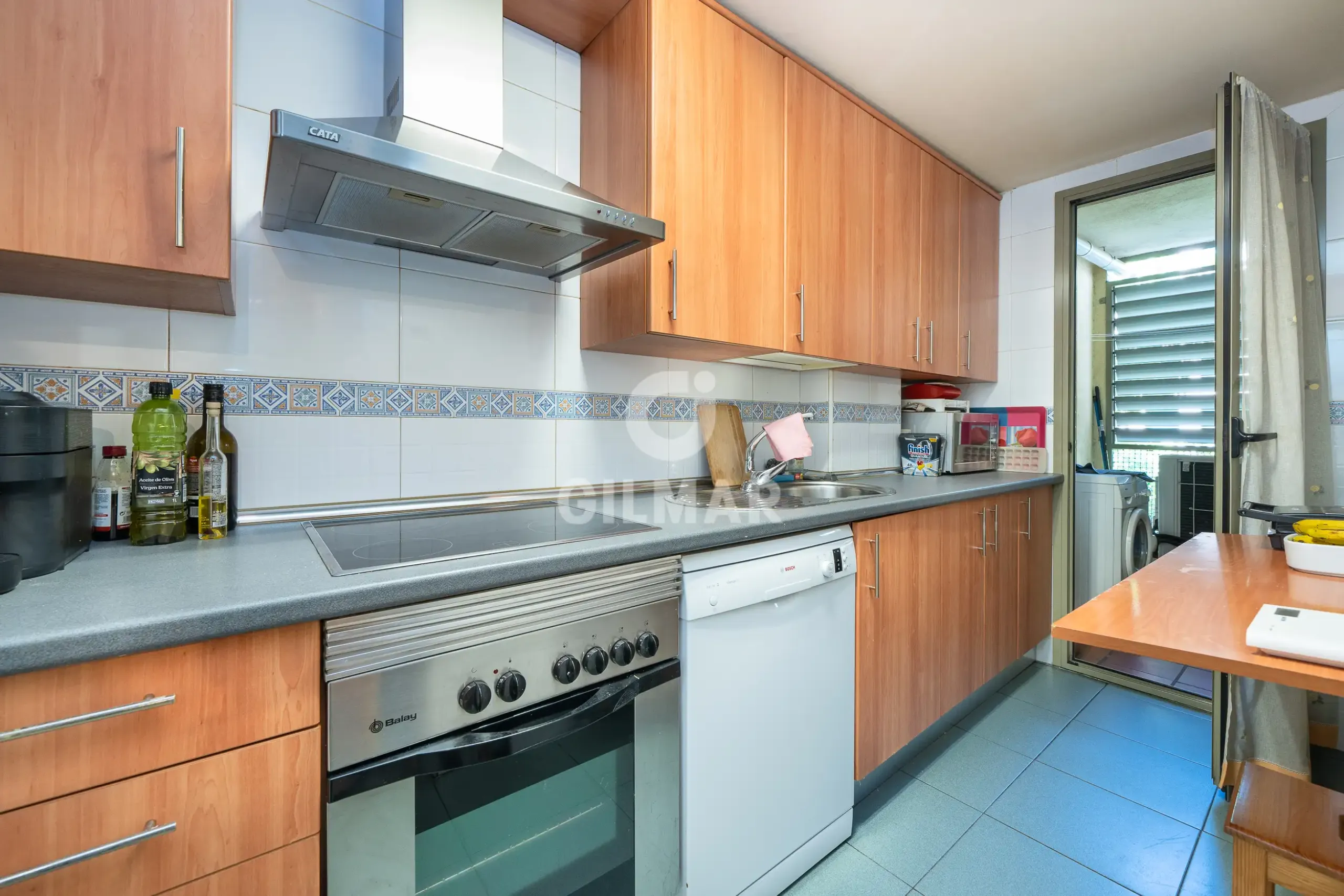 Apartment in Alameda de Osuna - Madrid