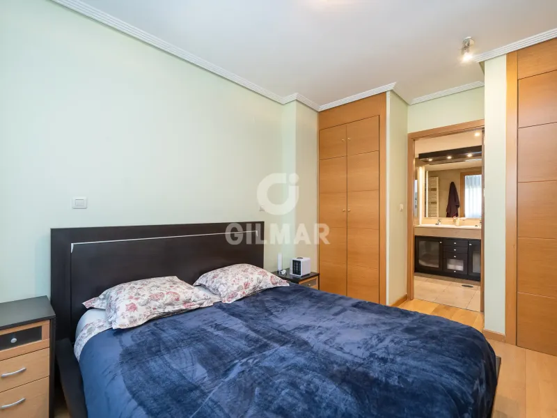 Apartment in Alameda de Osuna - Madrid
