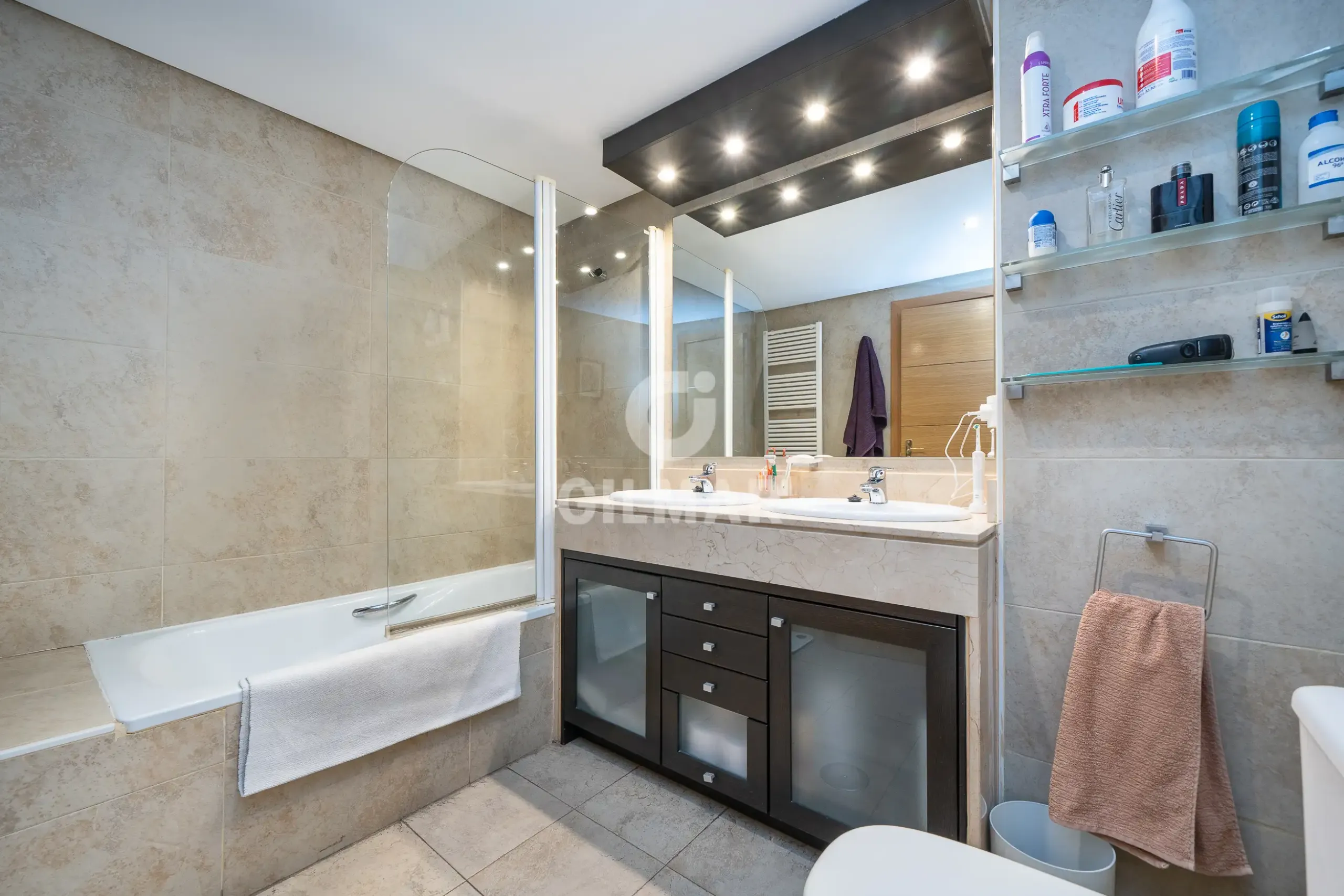Apartment in Alameda de Osuna - Madrid