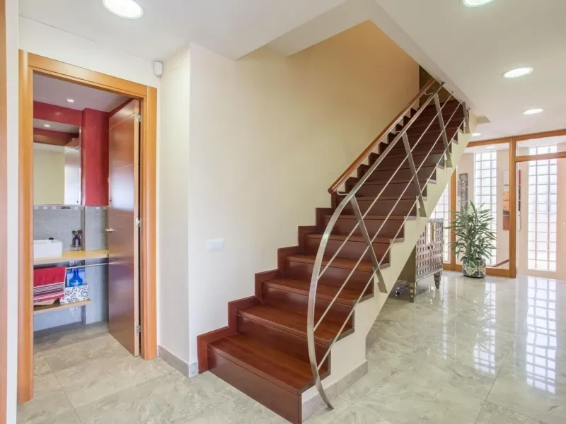Luxury Villa with Infinity Pool and Exclusive Design in Sant Vicenс de Montalt, Barcelona 