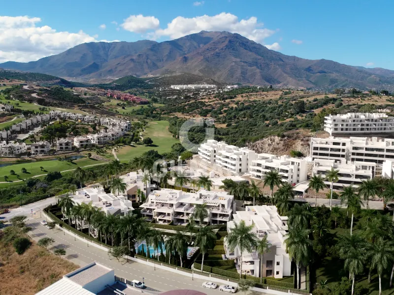 Duplex penthouse in Estepona Oeste - Málaga