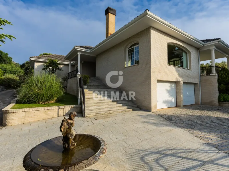 Chalet Independiente en Collado Villalba - Madrid