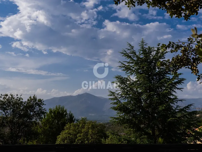 Chalet Independiente en Collado Villalba - Madrid