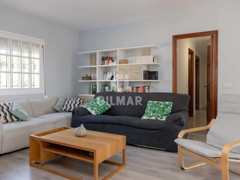 Chalet Independiente en Estepona - Málaga