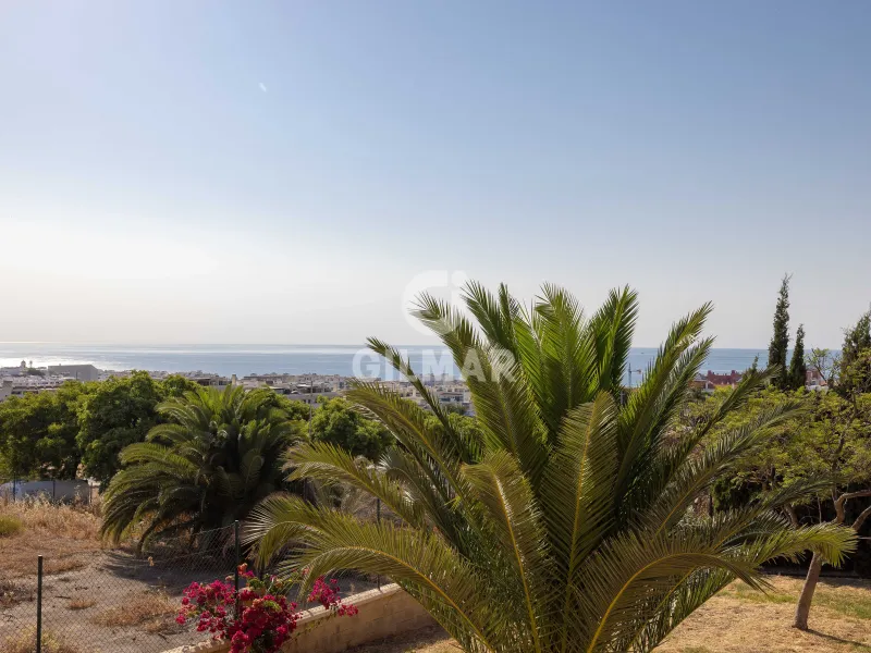 Chalet Independiente en Estepona - Málaga