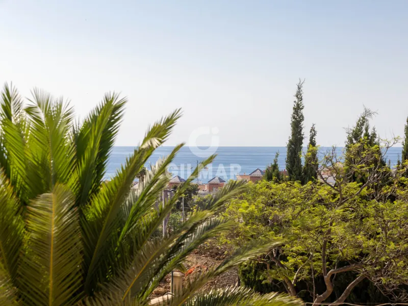 Chalet Independiente en Estepona - Málaga