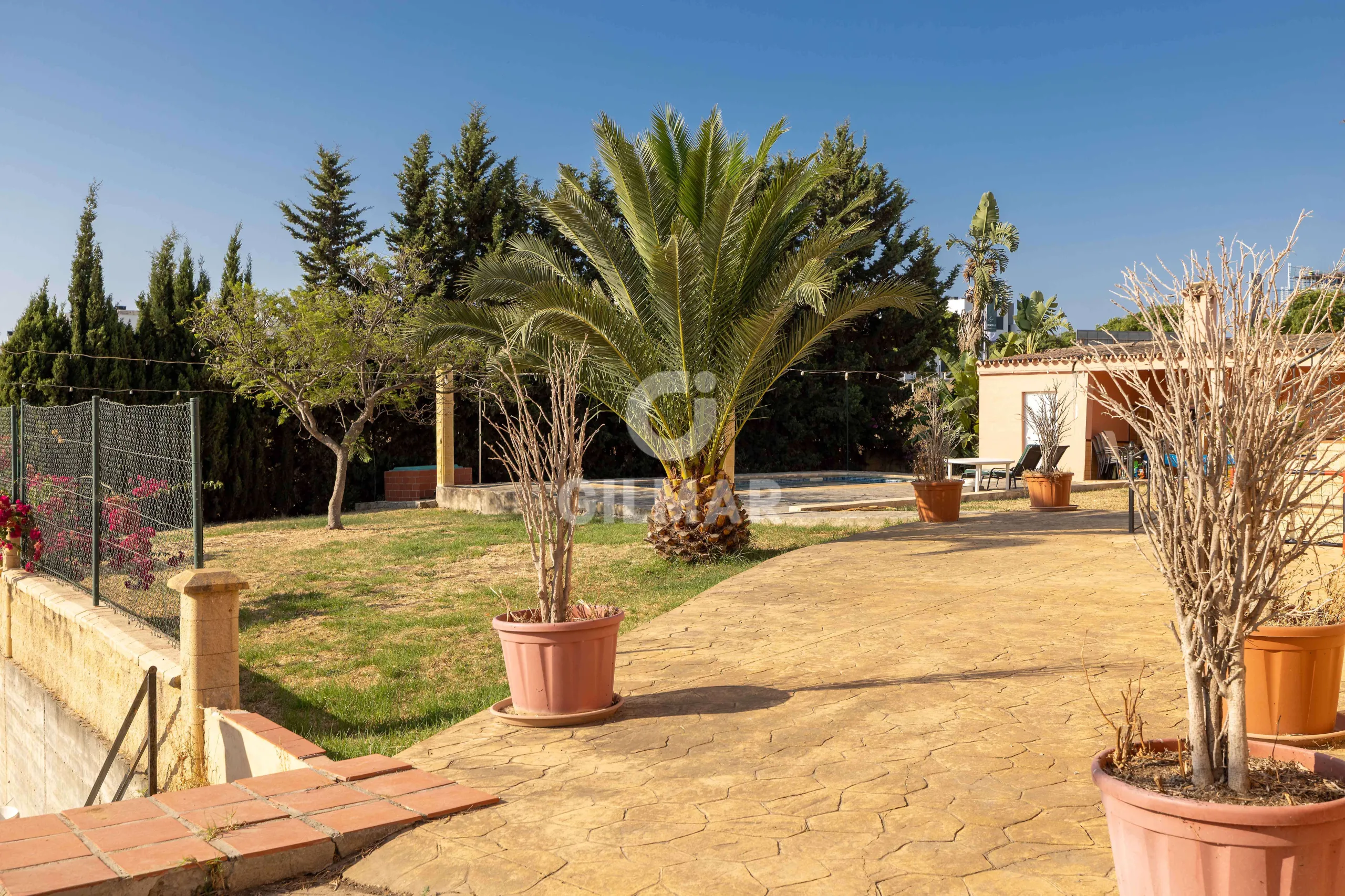 Chalet Independiente en Estepona - Málaga