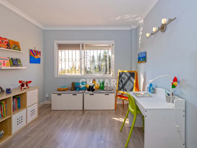 Chalet Independiente en Estepona - Málaga