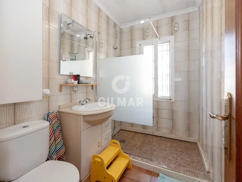 Chalet Independiente en Estepona - Málaga