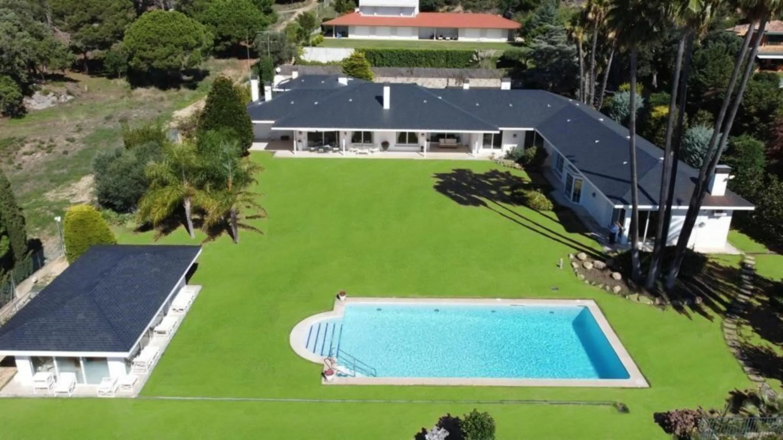 Exclusive Estate with Sea Views in Sant Vicenc de Montalt, Barcelona