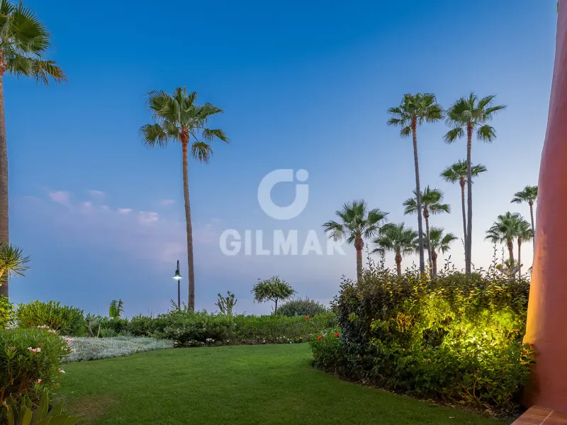 Apartment in Estepona Este - Málaga