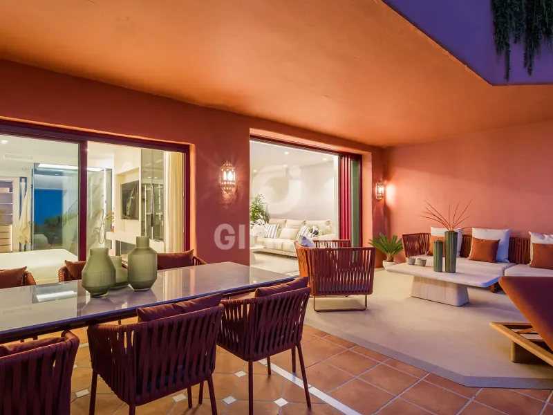 Apartment in Estepona Este - Málaga