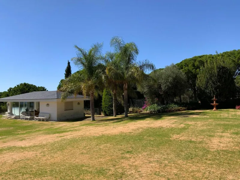Exclusive Estate with Sea Views in Sant Vicenc de Montalt, Barcelona