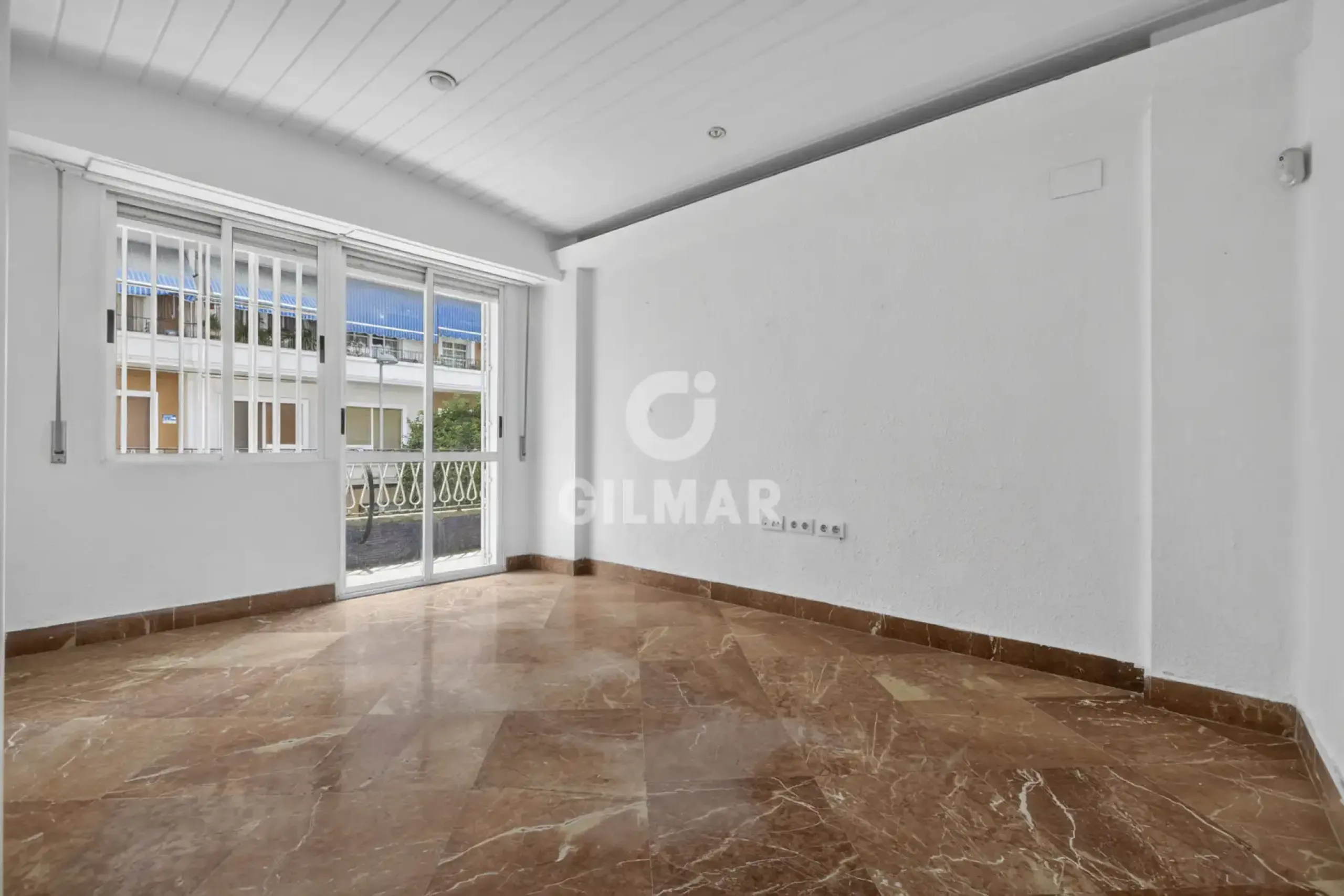 Piso en Los Remedios - Sevilla