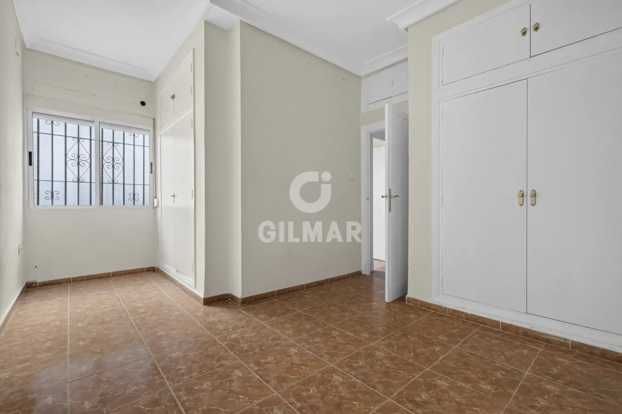 Piso en Los Remedios - Sevilla