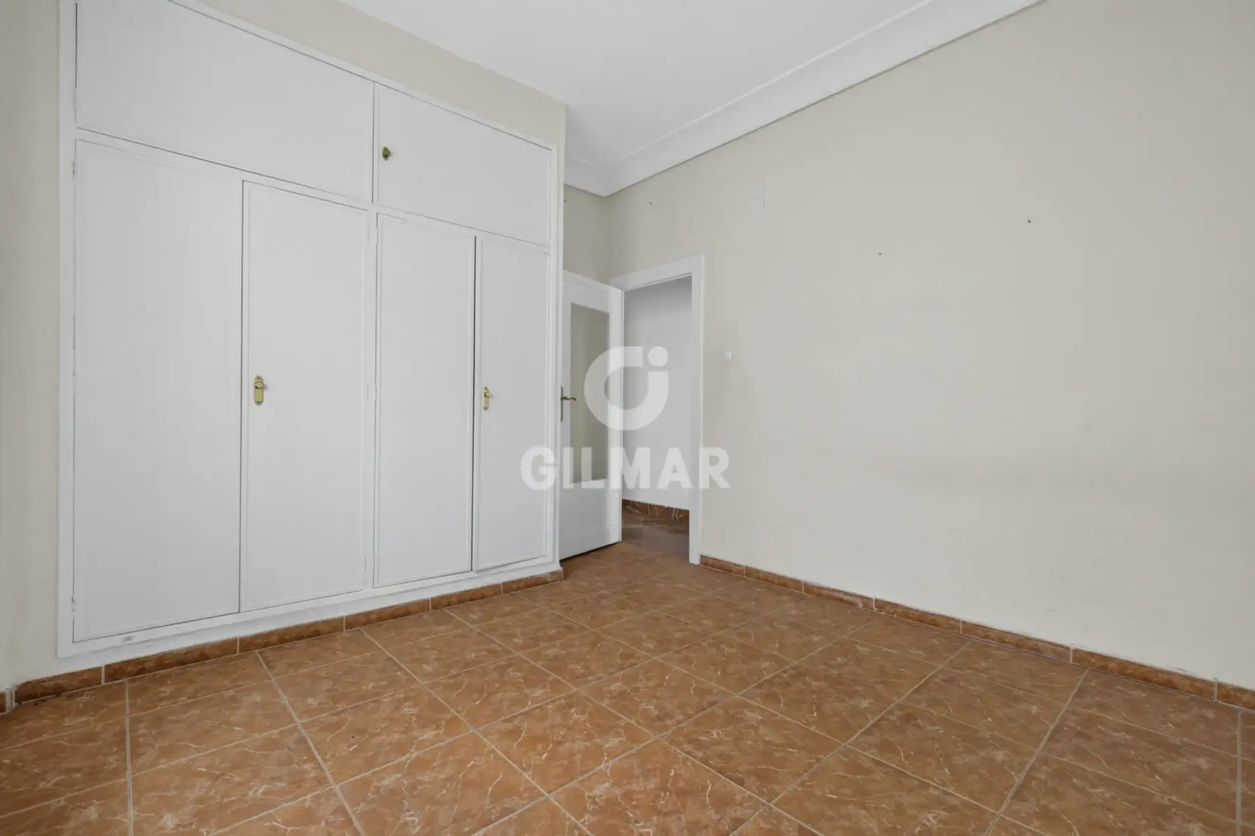 Piso en Los Remedios - Sevilla