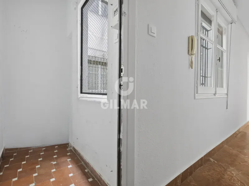 Piso en Los Remedios - Sevilla