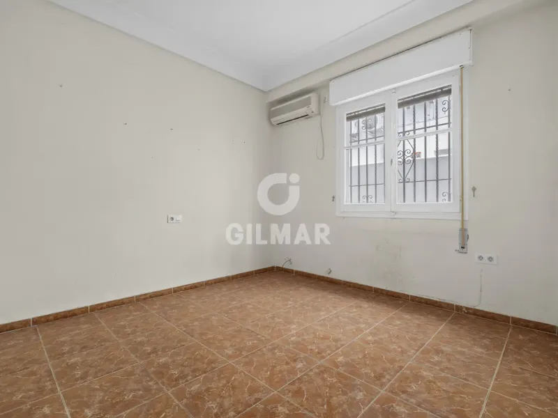 Piso en Los Remedios - Sevilla