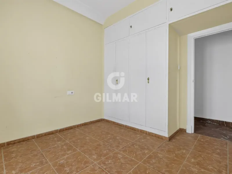 Piso en Los Remedios - Sevilla