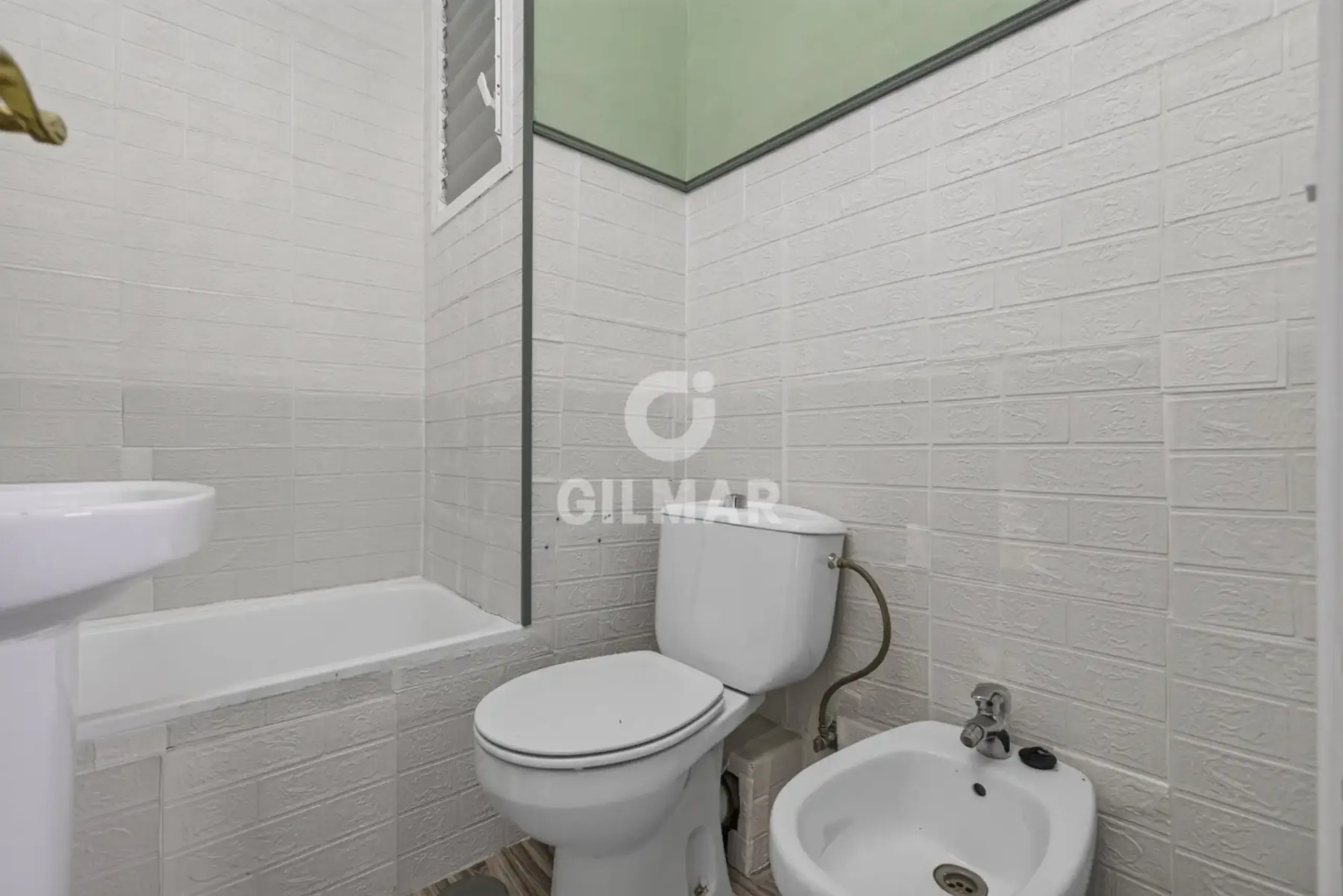 Piso en Los Remedios - Sevilla