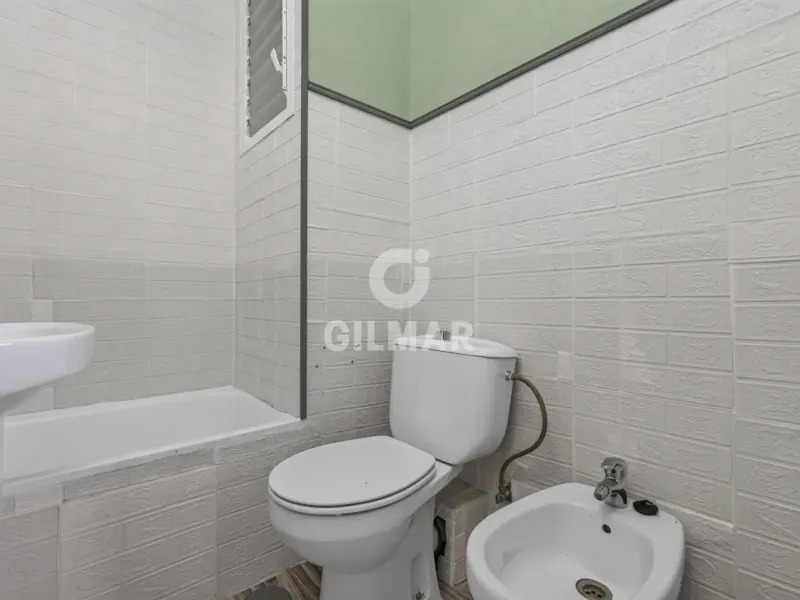 Piso en Los Remedios - Sevilla