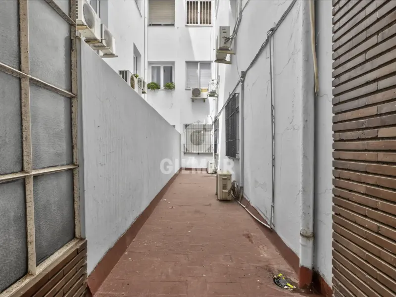 Piso en Los Remedios - Sevilla