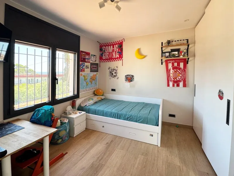 Modern Renovated Villa with Pool in Lloret de Mar, Costa Brava