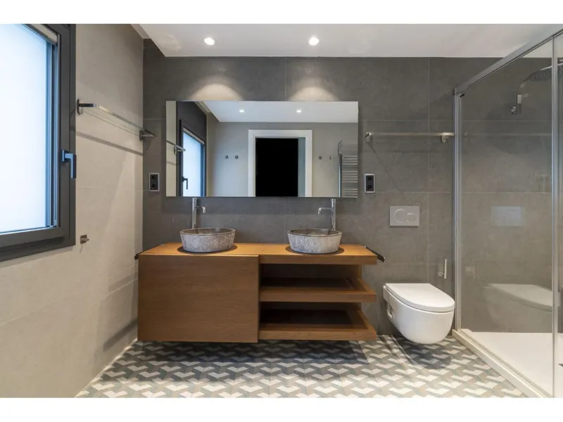 Modern Renovated Villa with Pool in Lloret de Mar, Costa Brava